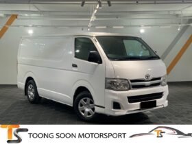 TOYOTA HIACE PANEL VAN 2.5 (MT) / FULL LOAN / TIPTOP CONDITION / 1 YEAR WARRANTY