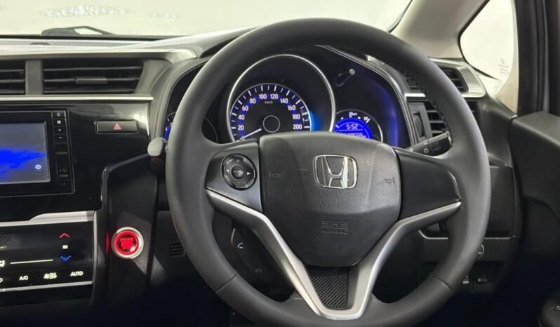 
								HONDA JAZZ 1.5 E FACELIFT (A)/ FULL LOAN / TIPTOP CONDITION / 1 YEAR WARRANTY full									