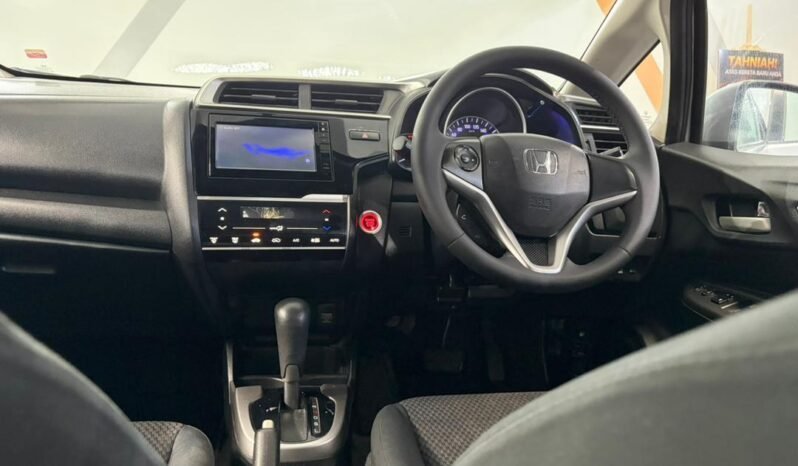 
								HONDA JAZZ 1.5 E FACELIFT (A)/ FULL LOAN / TIPTOP CONDITION / 1 YEAR WARRANTY full									