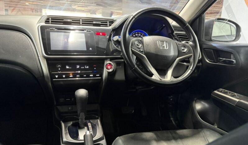 
								HONDA CITY 1.5L I-VTEC V (A)/ FULL LOAN / TIPTOP CONDITION / 1 YEAR WARRANTY full									