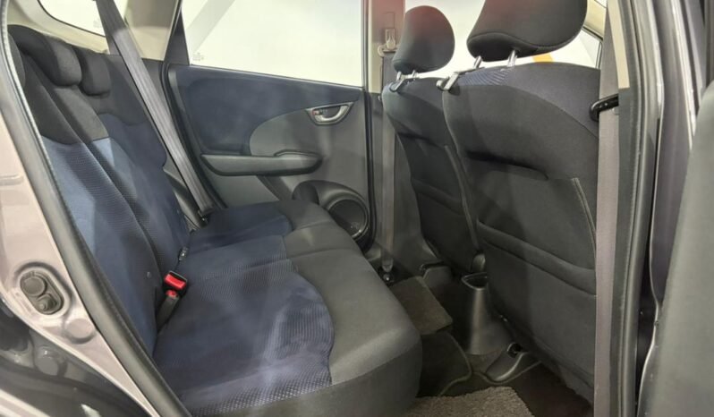 
								HONDA JAZZ 1.5 I-VTEC (A)/ FULL LOAN / TIPTOP CONDITION / 1 YEAR WARRANTY full									