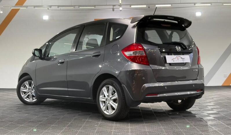 
								HONDA JAZZ 1.5 I-VTEC (A)/ FULL LOAN / TIPTOP CONDITION / 1 YEAR WARRANTY full									