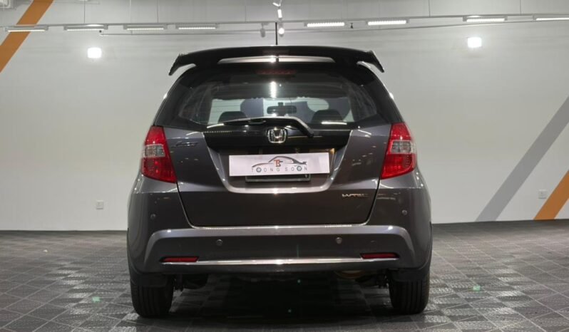 
								HONDA JAZZ 1.5 I-VTEC (A)/ FULL LOAN / TIPTOP CONDITION / 1 YEAR WARRANTY full									