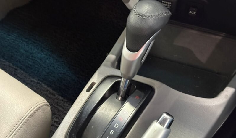 
								2012 Honda CIVIC 1.5 (HYBRID) (A)/ FULL LOAN / TIPTOP CONDITION / 1 YEAR WARRANTY full									