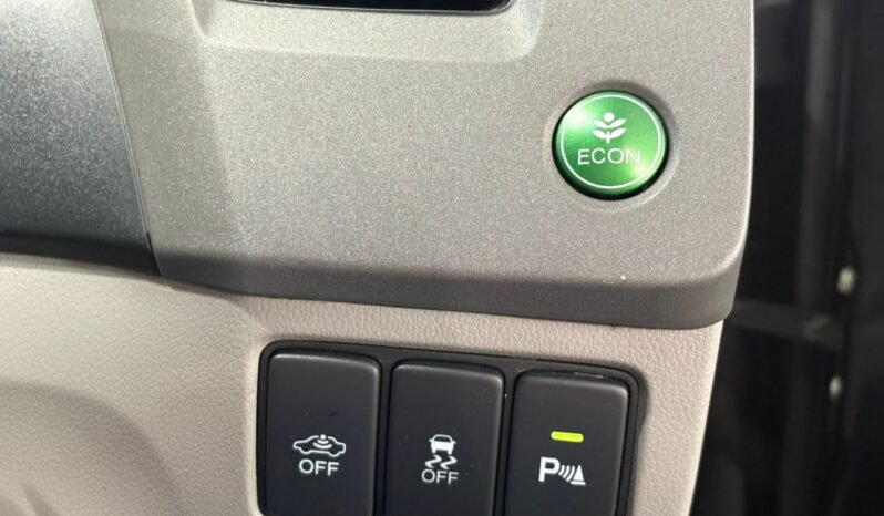 
								2012 Honda CIVIC 1.5 (HYBRID) (A)/ FULL LOAN / TIPTOP CONDITION / 1 YEAR WARRANTY full									