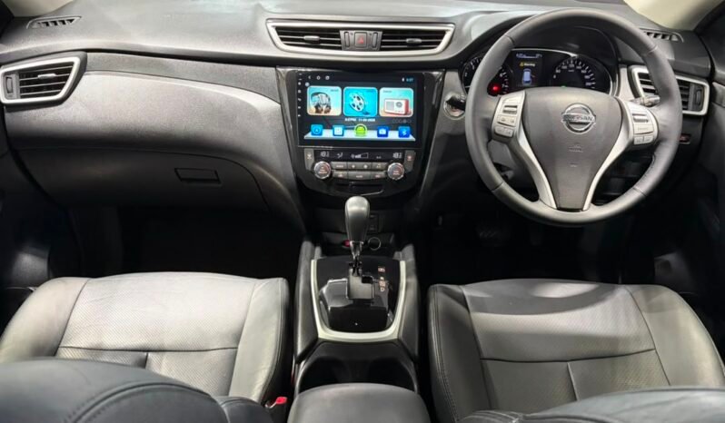 
								2016 Nissan X-TRAIL 2.5 IMPUL (A) FULL LOAN / TIPTOP CONDITION / 1 YEAR WARRANTY full									