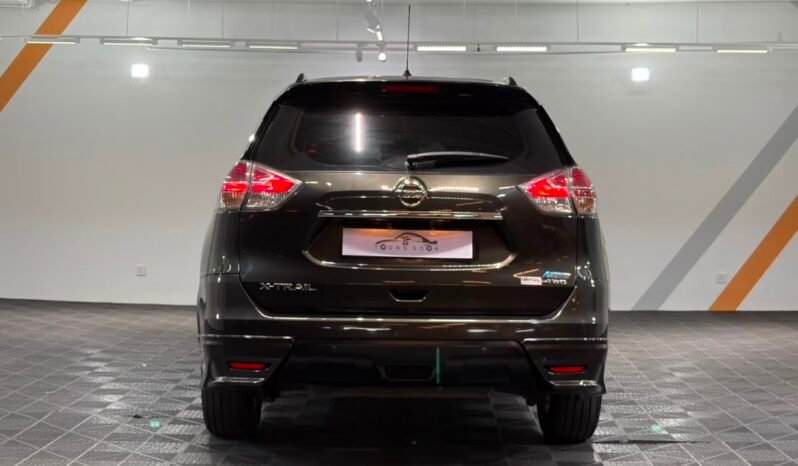 
								2016 Nissan X-TRAIL 2.5 IMPUL (A) FULL LOAN / TIPTOP CONDITION / 1 YEAR WARRANTY full									