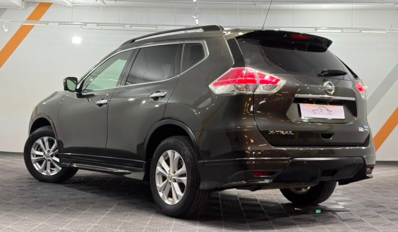 
								2016 Nissan X-TRAIL 2.5 IMPUL (A) FULL LOAN / TIPTOP CONDITION / 1 YEAR WARRANTY full									