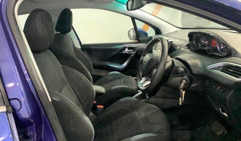 
								2014 Peugeot 208 1.6 VTi ALLURE (A)/ FULL LOAN / TIPTOP CONDITION / 1 YEAR WARRANTY full									