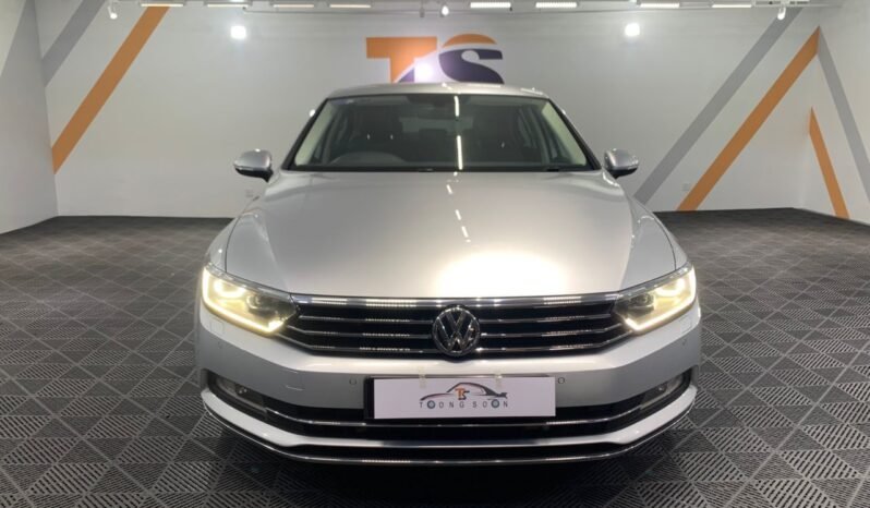 
								2019 Volkswagen PASSAT 1.8 TSI COMFORTLINE (CKD)/ FULL LOAN / TIPTOP CONDITION / 1 YEAR WARRANTY full									