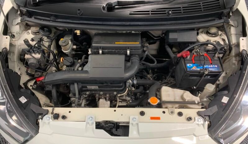 
								2016 Perodua AXIA 1.0 Advance Hatchback ONE OWNER/ WELL MAINTAIN/ SERVICE ON TIME full									