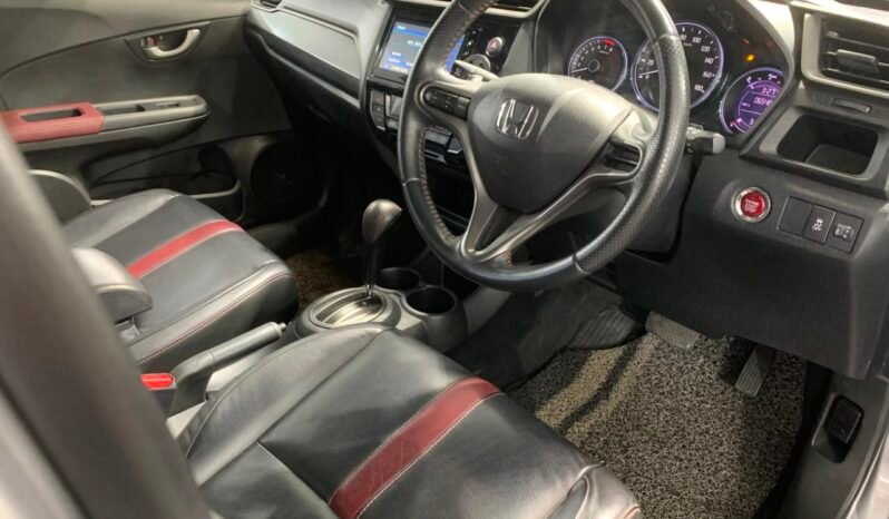 
								2020 HONDA BR-V V 1.5L (A) FULL LOAN / 1 OWNER / TIPTOP CONDITION / 1 YEAR WARRANTY full									