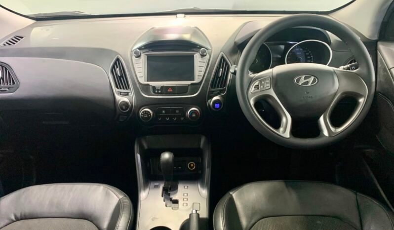 
								2014 HYUNDAI TUCSON 2.0 SPORT FACELIFT (A) F*LOAN / PUSH START / 3 YEAR WARRANTY full									