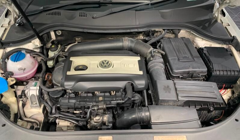
								2013 Volkswagen Passat 1.8 TSI Sedan full									