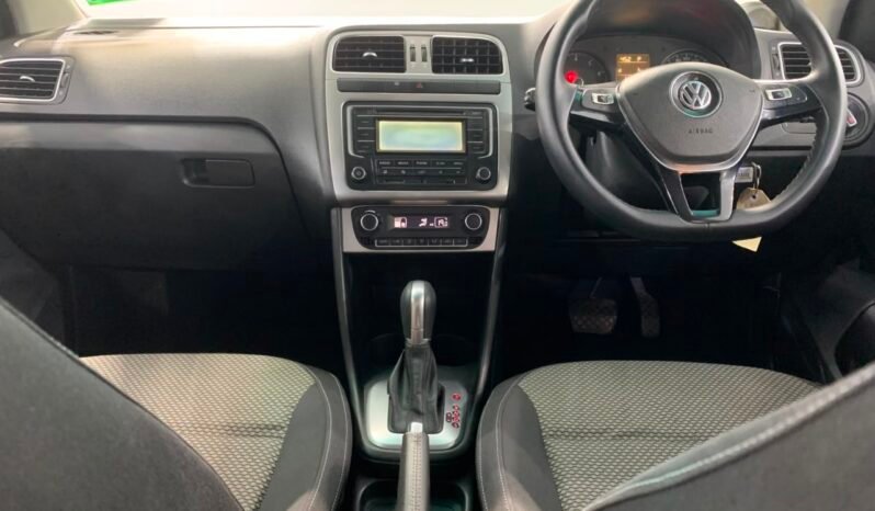 
								2015 Volkswagen POLO 1.6 (CKD) (A) FULL LOAN / TIPTOP CONDITION / 1 YEAR WARRANTY full									