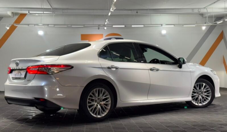 
								2021 Toyota CAMRY 2.5 V MY18 XV70 (A)/ FULL LOAN / TIPTOP CONDITION / 1 YEAR WARRANTY full									