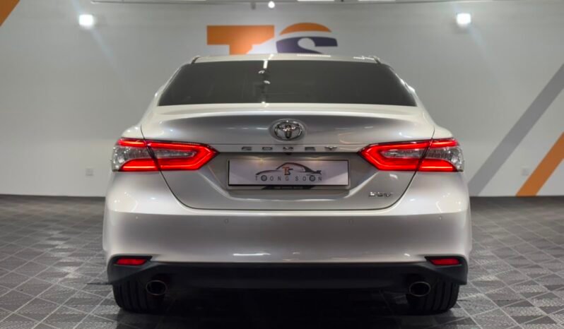 
								2021 Toyota CAMRY 2.5 V MY18 XV70 (A)/ FULL LOAN / TIPTOP CONDITION / 1 YEAR WARRANTY full									