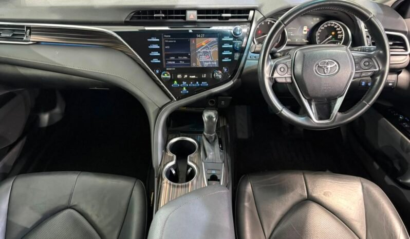 
								2021 Toyota CAMRY 2.5 V MY18 XV70 (A)/ FULL LOAN / TIPTOP CONDITION / 1 YEAR WARRANTY full									