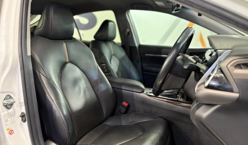 
								2021 Toyota CAMRY 2.5 V MY18 XV70 (A)/ FULL LOAN / TIPTOP CONDITION / 1 YEAR WARRANTY full									