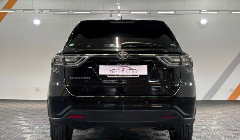 
								2017 Toyota HARRIER 2.0 PREMIUM ASU60 (A)/ FULL LOAN / TIPTOP CONDITION / 1 YEAR WARRANTY full									