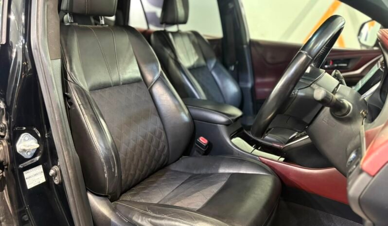 
								2017 Toyota HARRIER 2.0 PREMIUM ASU60 (A)/ FULL LOAN / TIPTOP CONDITION / 1 YEAR WARRANTY full									