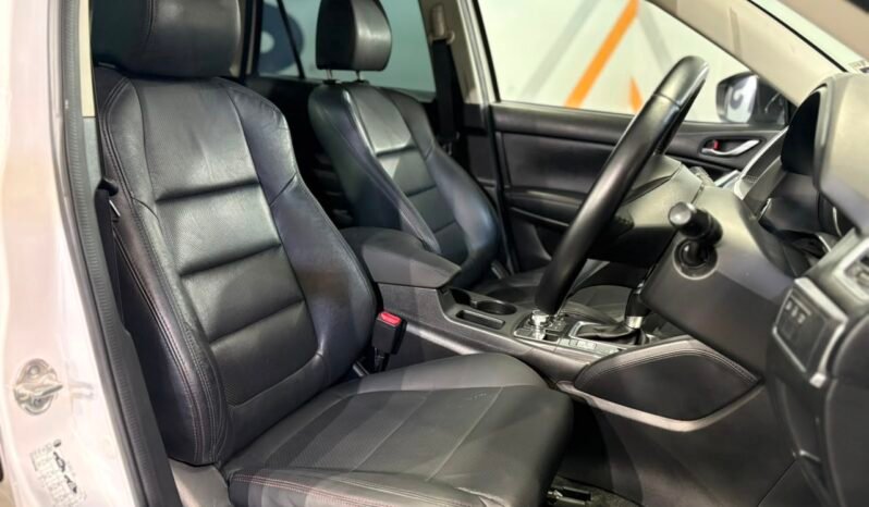 
								2016 Mazda CX-5 2.0 2WD HIGH SPEC (A)/ FULL LOAN / TIPTOP CONDITION / 1 YEAR WARRANTY full									