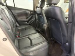 
										2017 Mazda 3 2.0 HIGH SKYACTIV (CKD) (A) FULL LOAN/ ONE OWNER / GREAT A CONDITION full									