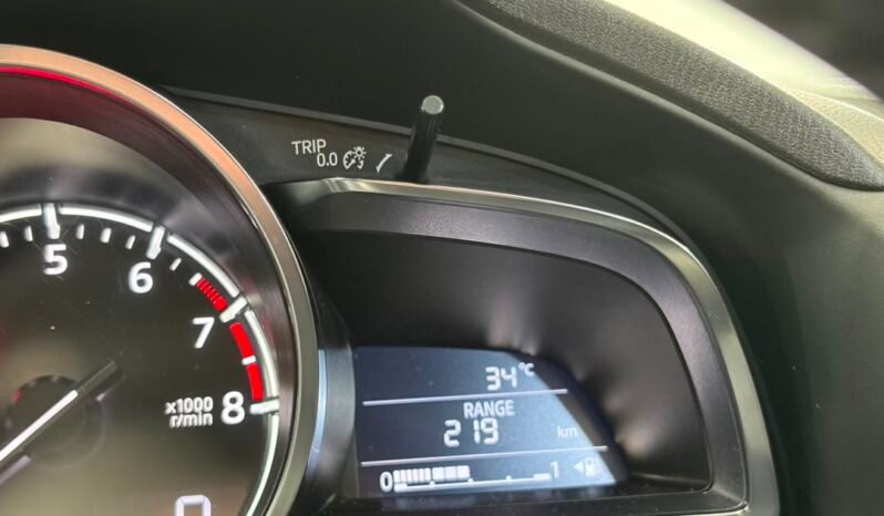 
								2017 Mazda 3 2.0 HIGH SKYACTIV (CKD) (A) FULL LOAN/ ONE OWNER / GREAT A CONDITION full									