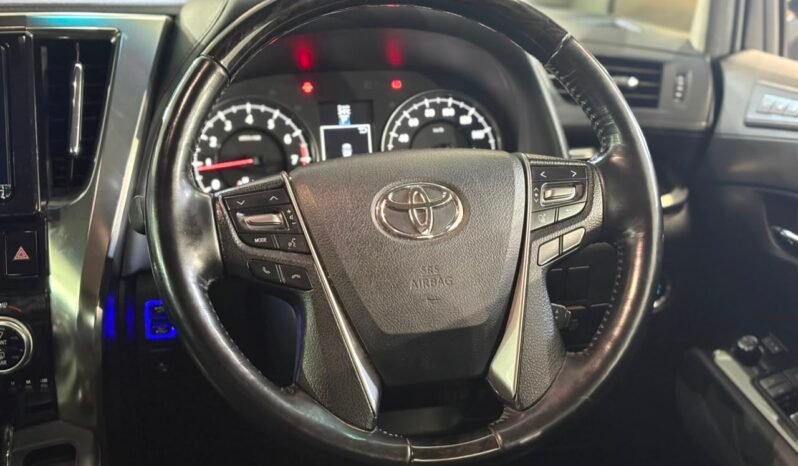 
								2017 Toyota ALPHARD 2.5 2.5 SC (A)/ FULL LOAN / TIPTOP CONDITION / 1 YEAR WARRANTY full									