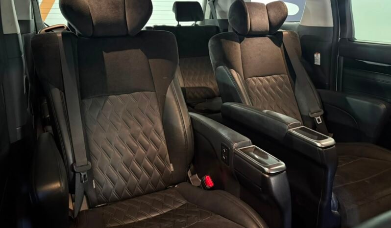 
								2017 Toyota ALPHARD 2.5 2.5 SC (A)/ FULL LOAN / TIPTOP CONDITION / 1 YEAR WARRANTY full									