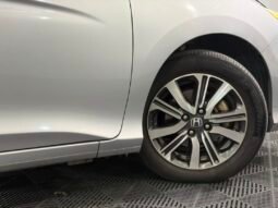
										2017 Honda City 1.5 E Sedan full									