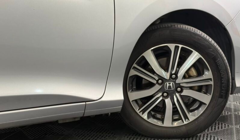 
								2017 Honda City 1.5 E Sedan full									