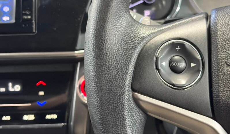 
								2017 Honda City 1.5 E Sedan full									