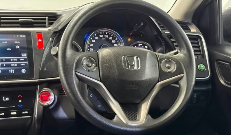 
								2018 Honda CITY 1.5 E MY2014 FACELIFT (A)/ FULL LOAN / TIPTOP CONDITION / 1 YEAR WARRANTY full									
