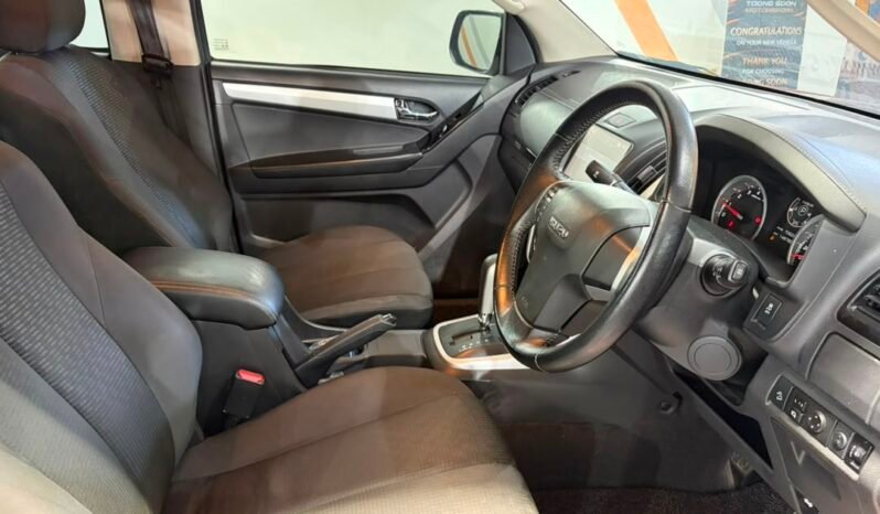 
								2019 Isuzu D-MAX 1.9 STANDARD 4X4 (A) FULL LOAN / TIPTOP CONDITION / 1 YEAR WARRANTY full									