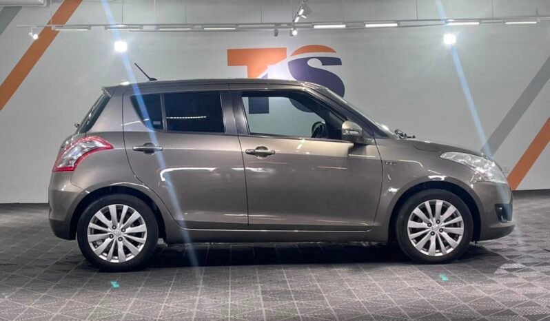 
								2013 Suzuki SWIFT 1.4 GLX MY2013 (A) FULL LOAN / TIPTOP CONDITION / 1 YEAR WARRANTY full									