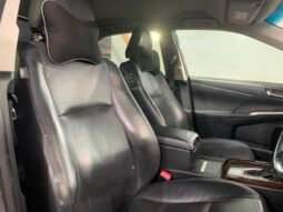 
										2017 Toyota CAMRY 2.5 HYBRID PREMIUM AVV50R / FULL LOAN / TIPTOP CONDITION / 1 YEAR WARRANTY full									