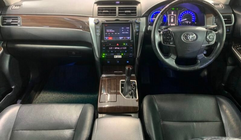 
								2017 Toyota CAMRY 2.5 HYBRID PREMIUM AVV50R / FULL LOAN / TIPTOP CONDITION / 1 YEAR WARRANTY full									