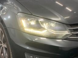
										2017 Volkswagen VENTO 1.2 TSI HIGHLINE (A)/ FULL LOAN /ONE OWNER / TIPTOP CONDITION / 1 YEAR WARRANTY full									