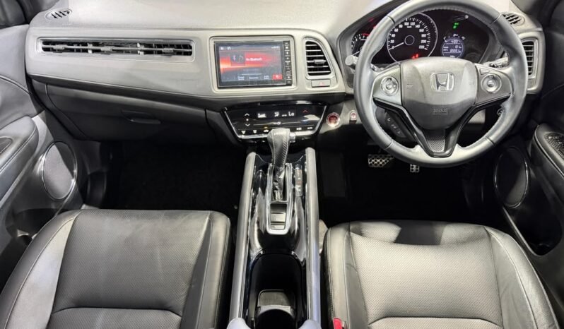 
								2021 Honda HR-V 1.8 RS(A)/ FULL LOAN /ONE OWNER / TIPTOP CONDITION / 3 YEAR WARRANTY full									