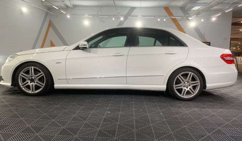 
								2012 Mercedes Benz E-CLASS 1.8 200 CGI BLUEEFCY (A) FULL LOAN /ONE OWNER / TIPTOP CONDITION / 1 YEAR WARRANTY full									