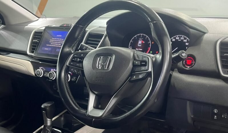 
								2022 Honda CITY 1.5 V SENSING (A)/ FULL LOAN /ONE OWNER / TIPTOP CONDITION / 1 YEAR WARRANTY full									