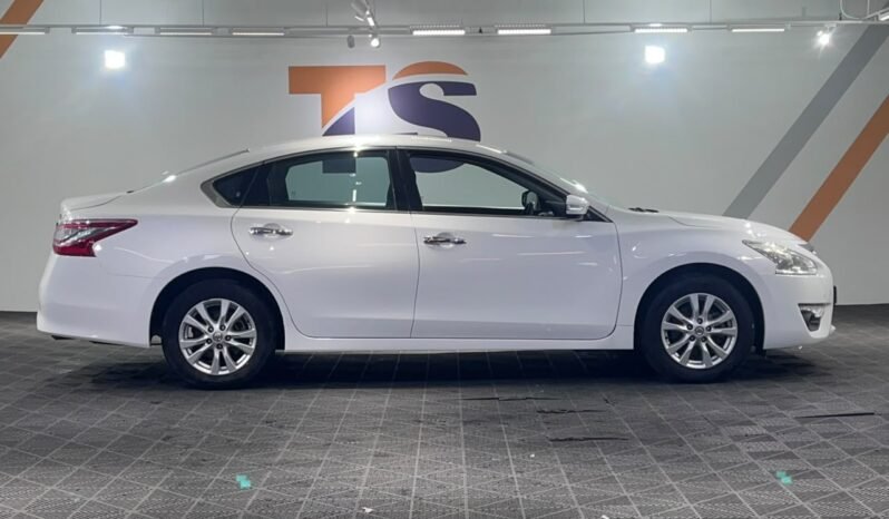
								2017 Nissan TEANA 2.0 XL L33 (A)/ FULL LOAN /ONE OWNER / TIPTOP CONDITION / 1 YEAR WARRANTY full									