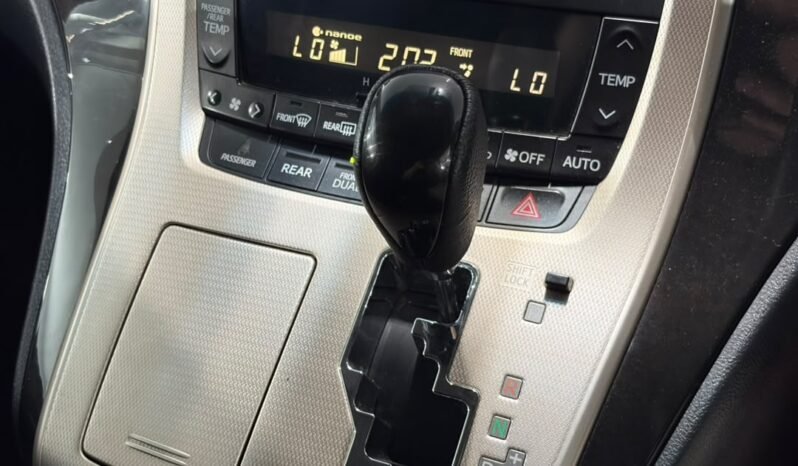 
								2013 Toyota VELLFIRE 2.4 Z GOLDEN EYES ANH20W (A)/ FULL LOAN /ONE OWNER / TIPTOP CONDITION / 1 YEAR WARRANTY full									