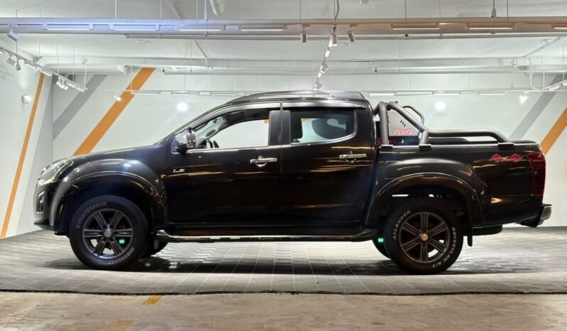 
								2017 Isuzu D-MAX 2.5 PREMIUM 4X4 MY2013 FACELIFT (A) FULL LOAN /ONE OWNER / TIPTOP CONDITION / 1 YEAR WARRANTY full									