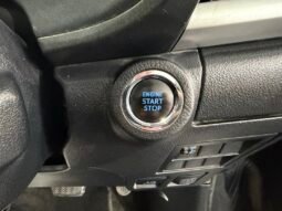 
										TOYOTA HILUX 2.4 G (A) full									