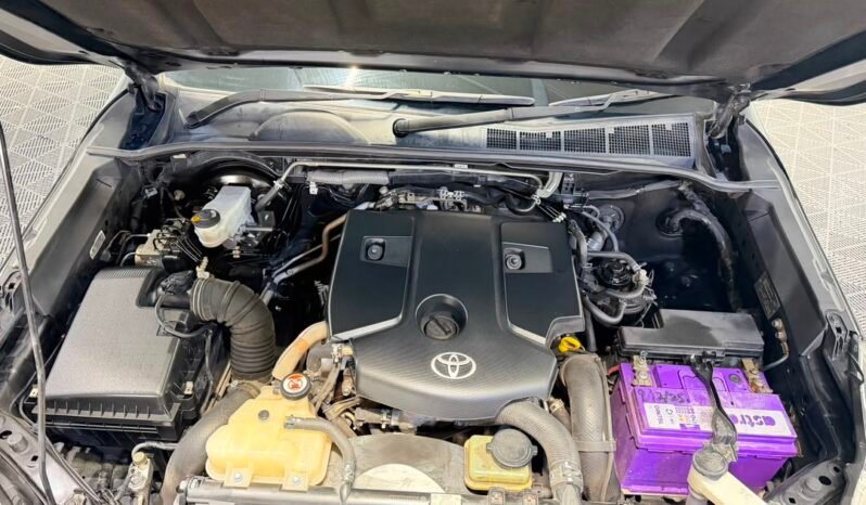 
								TOYOTA HILUX 2.4 G (A) full									