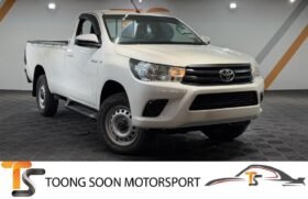 2023 Toyota HILUX 2.4 (MT) / FULL LOAN /ONE OWNER / TIPTOP CONDITION / 1 YEAR WARRANTY