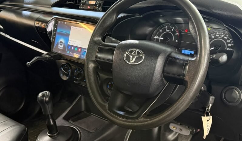 
								TOYOTA HILUX 2.4L FACELIFT (MT) full									