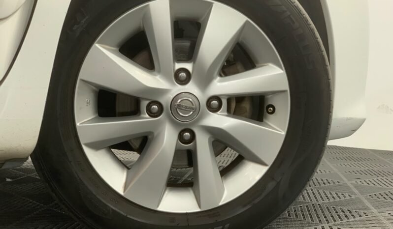 
								NISSAN GRAND LIVINA 1.6 (AT) full									